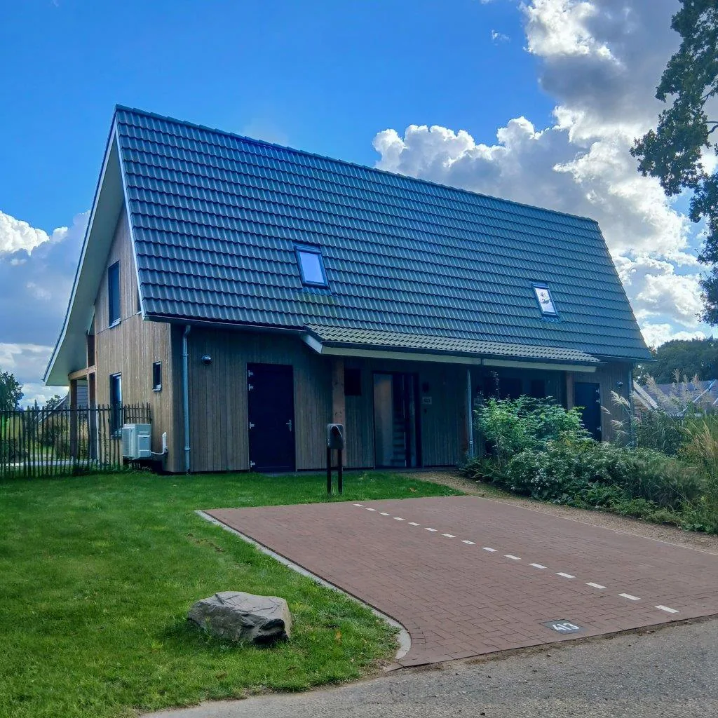 Vorderansicht der Ferienhaus-Doppelhaushälfte